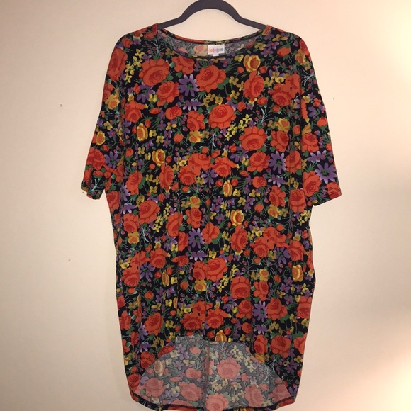 LuLaRoe Tops - LuLaRoe Irma Floral Tunic